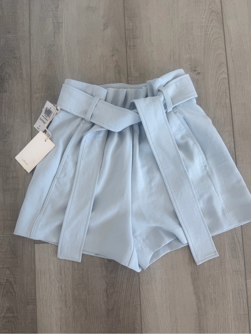 Aritzia Wilfred Light Blue High Waist Paperbag Tie Shorts Size XS (NWT)